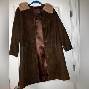 Brown Fur Collar Woman’s Coat